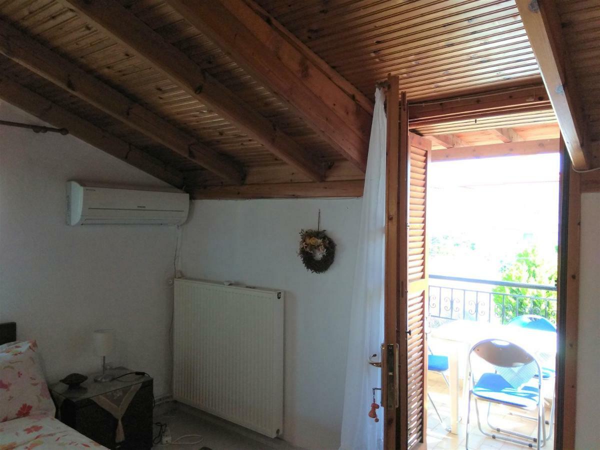 Family Seaside House In Mouries Villa ปาลาเรีย ดิโอนิซีอู ภายนอก รูปภาพ